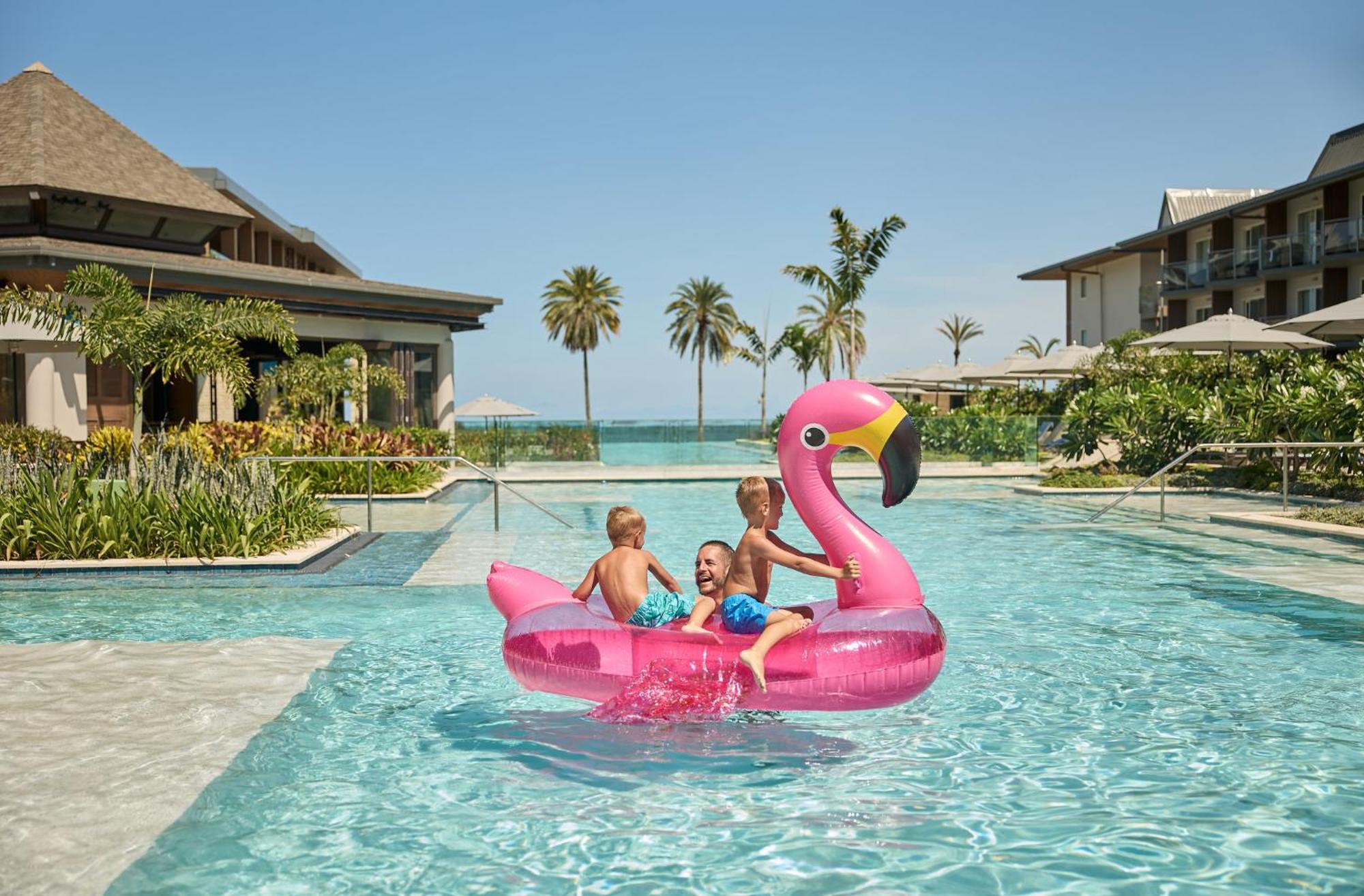 Crowne Plaza Fiji Nadi Bay Resort & Spa, An Ihg Hotel Buitenkant foto