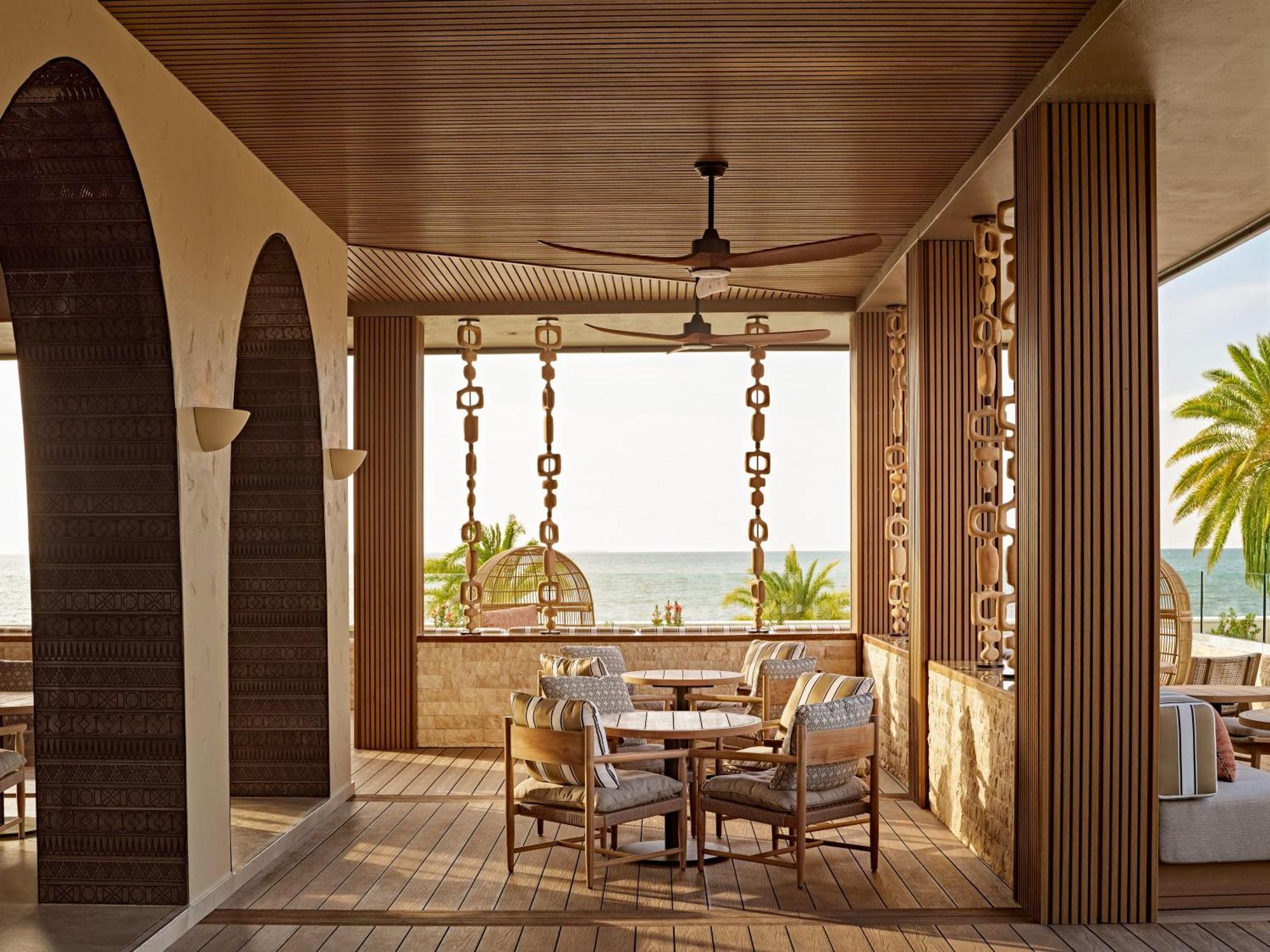 Crowne Plaza Fiji Nadi Bay Resort & Spa, An Ihg Hotel Buitenkant foto